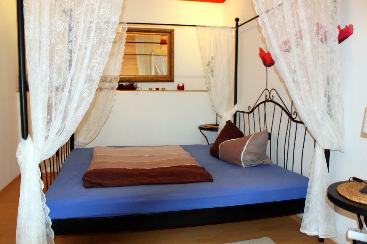 Ferienwohnung "Zur Alten Schule" Neuburxdorf ภายนอก รูปภาพ